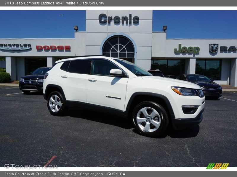 White / Black/Ski Gray 2018 Jeep Compass Latitude 4x4