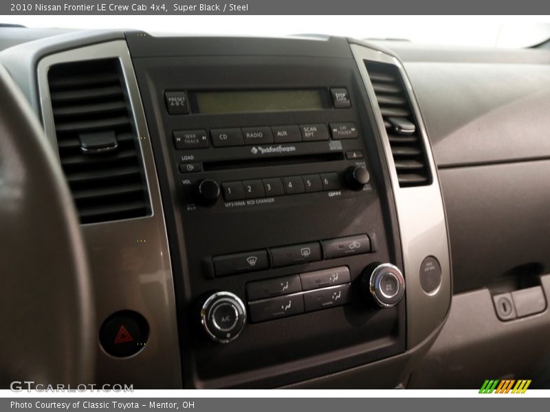 Super Black / Steel 2010 Nissan Frontier LE Crew Cab 4x4