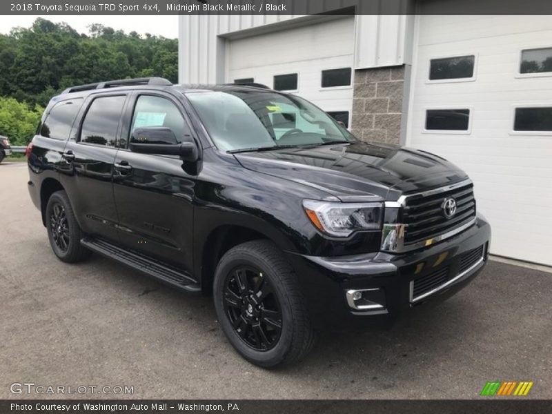 Front 3/4 View of 2018 Sequoia TRD Sport 4x4