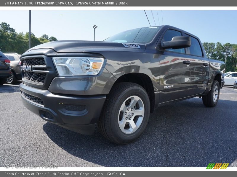 Granite Crystal Metallic / Black 2019 Ram 1500 Tradesman Crew Cab