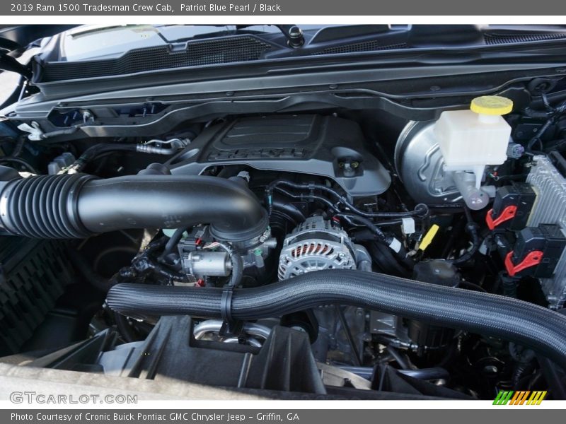 Patriot Blue Pearl / Black 2019 Ram 1500 Tradesman Crew Cab