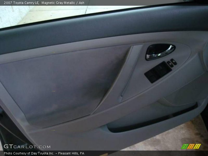 Magnetic Gray Metallic / Ash 2007 Toyota Camry LE
