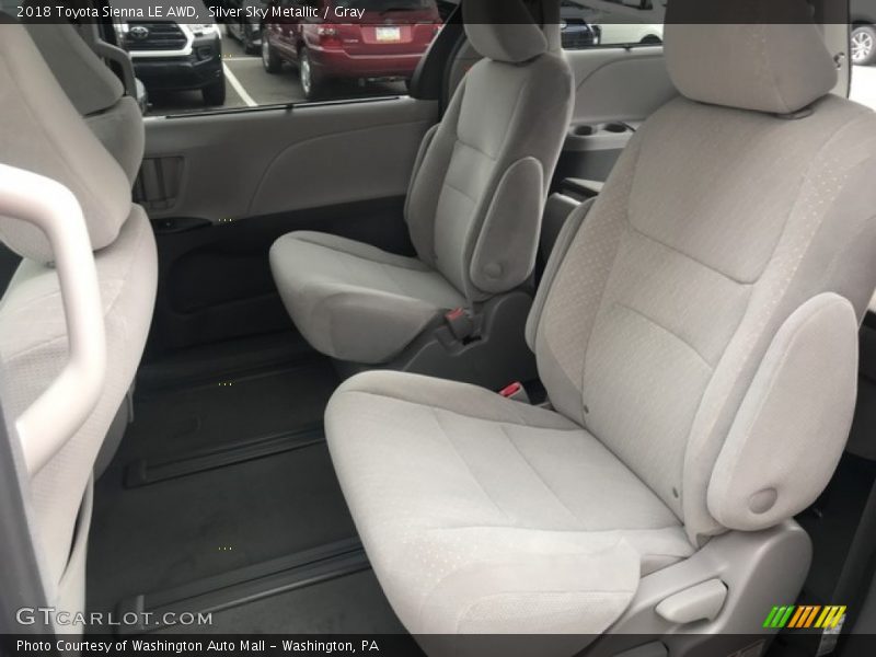 Silver Sky Metallic / Gray 2018 Toyota Sienna LE AWD