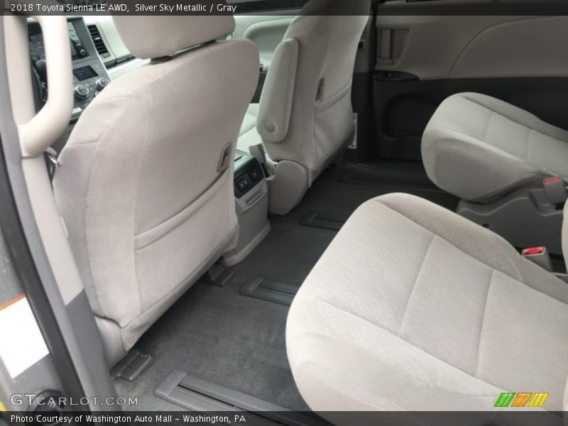 Silver Sky Metallic / Gray 2018 Toyota Sienna LE AWD