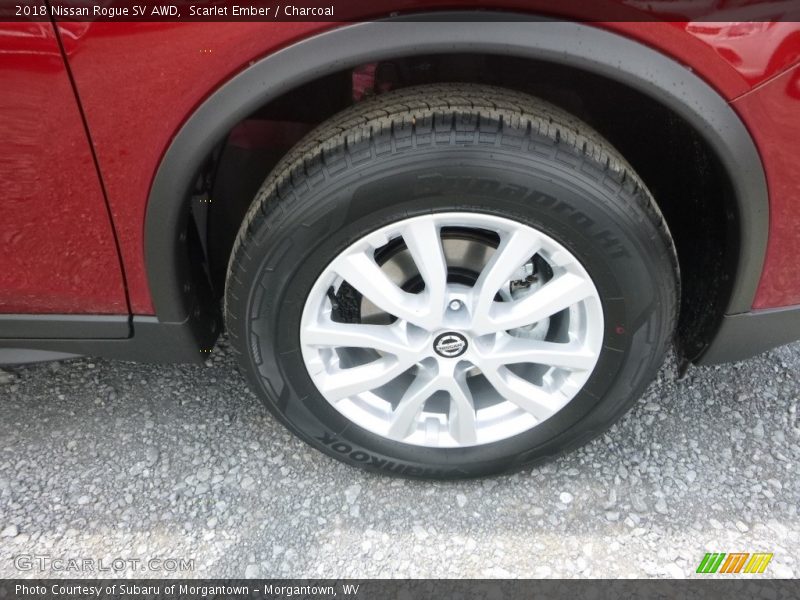 Scarlet Ember / Charcoal 2018 Nissan Rogue SV AWD