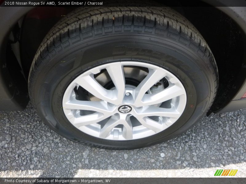 Scarlet Ember / Charcoal 2018 Nissan Rogue SV AWD