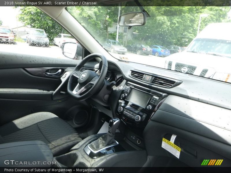 Scarlet Ember / Charcoal 2018 Nissan Rogue SV AWD