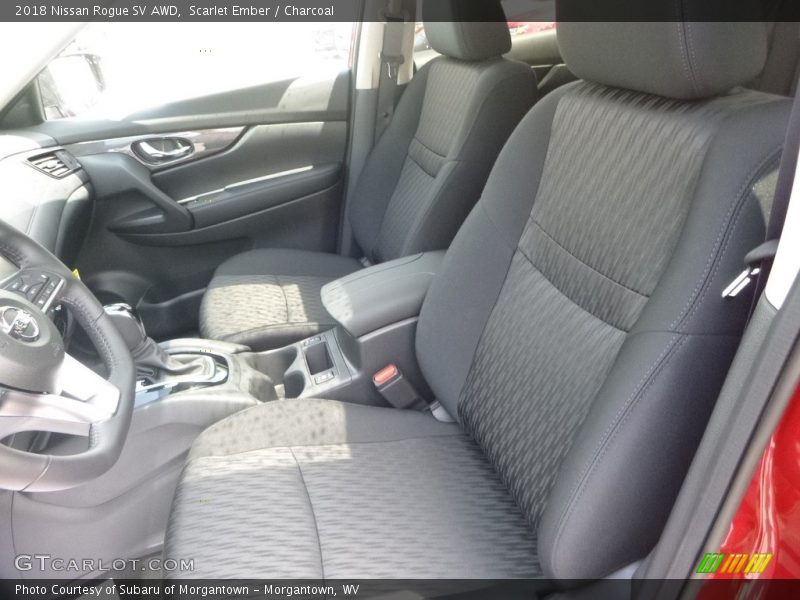 Scarlet Ember / Charcoal 2018 Nissan Rogue SV AWD