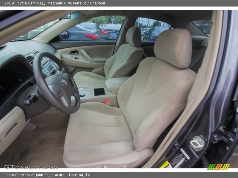 Magnetic Gray Metallic / Charcoal 2009 Toyota Camry LE