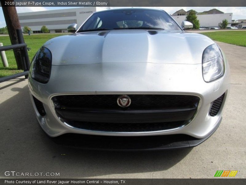 Indus Silver Metallic / Ebony 2018 Jaguar F-Type Coupe
