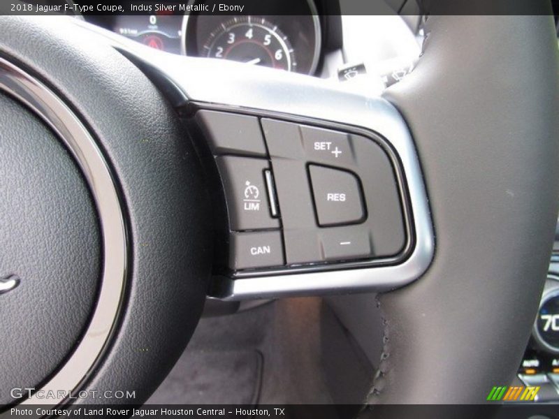 Controls of 2018 F-Type Coupe