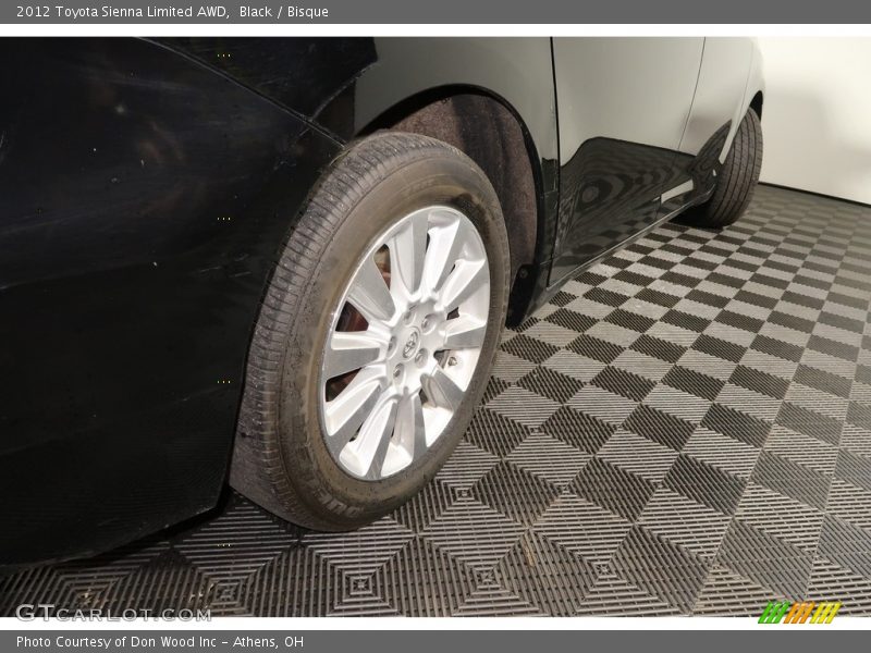 Black / Bisque 2012 Toyota Sienna Limited AWD