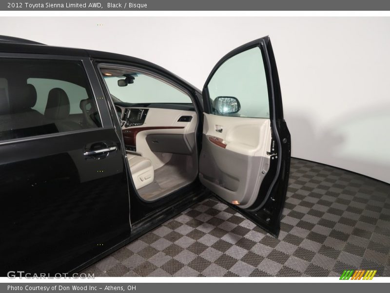 Black / Bisque 2012 Toyota Sienna Limited AWD