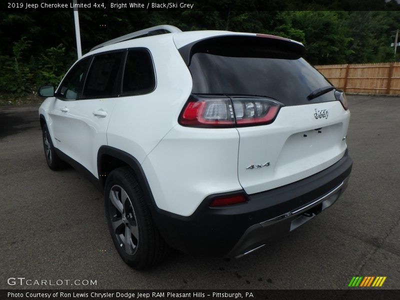 Bright White / Black/Ski Grey 2019 Jeep Cherokee Limited 4x4