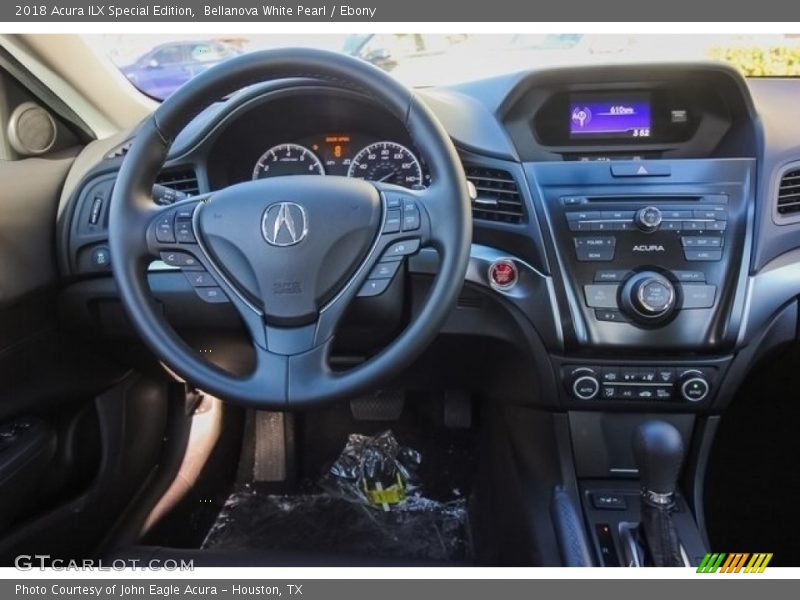 Bellanova White Pearl / Ebony 2018 Acura ILX Special Edition