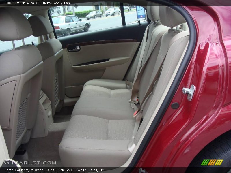 Berry Red / Tan 2007 Saturn Aura XE