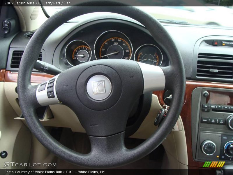 Berry Red / Tan 2007 Saturn Aura XE