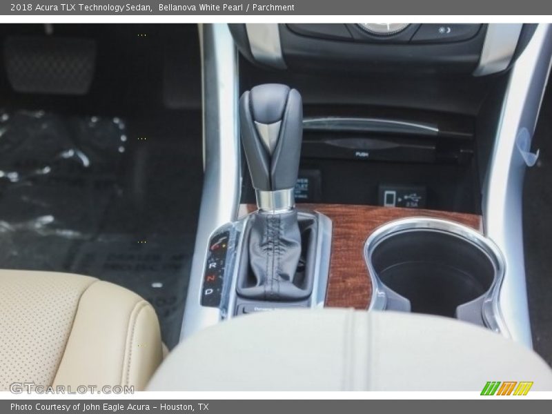 Bellanova White Pearl / Parchment 2018 Acura TLX Technology Sedan