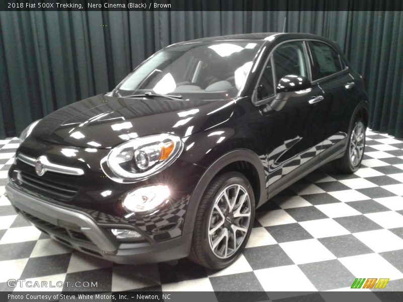 Nero Cinema (Black) / Brown 2018 Fiat 500X Trekking