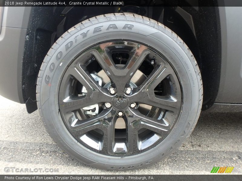 Granite Crystal Metallic / Black 2018 Jeep Renegade Latitude 4x4