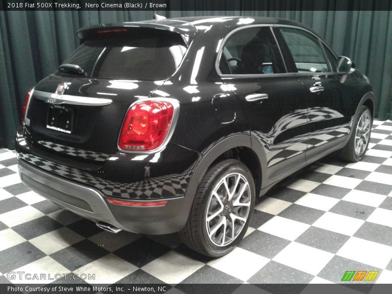 Nero Cinema (Black) / Brown 2018 Fiat 500X Trekking