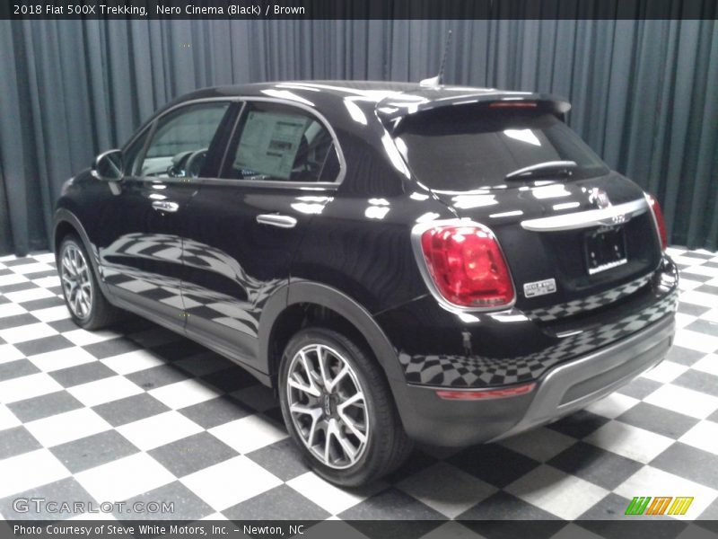 Nero Cinema (Black) / Brown 2018 Fiat 500X Trekking