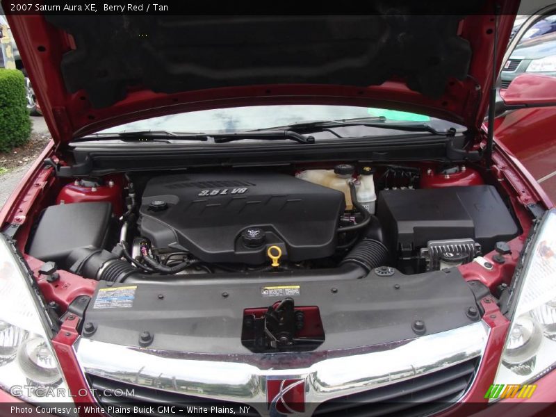 Berry Red / Tan 2007 Saturn Aura XE