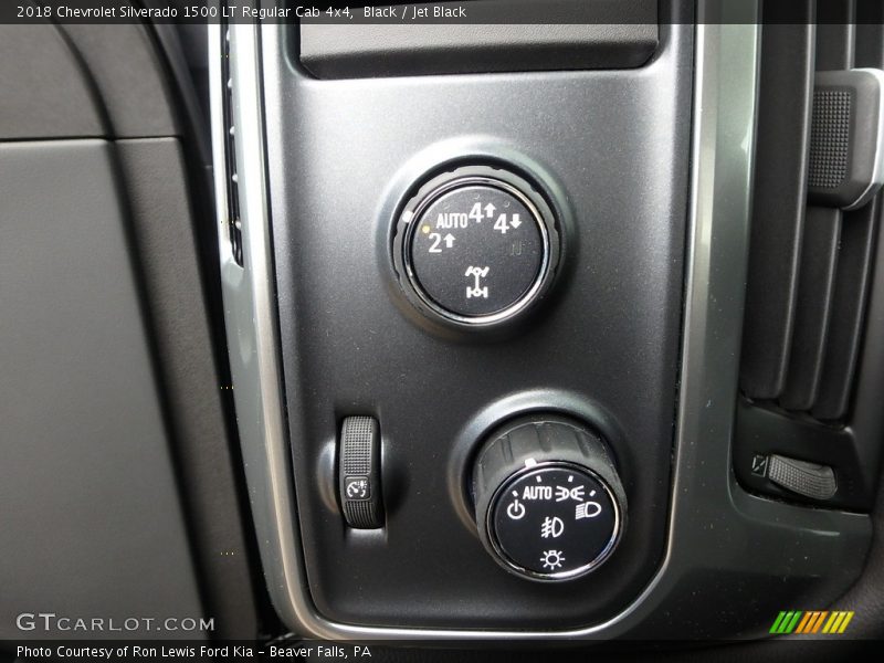 Controls of 2018 Silverado 1500 LT Regular Cab 4x4