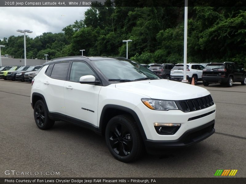 White / Black 2018 Jeep Compass Latitude 4x4