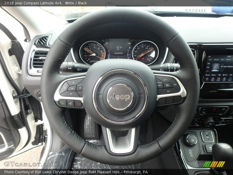 White / Black 2018 Jeep Compass Latitude 4x4