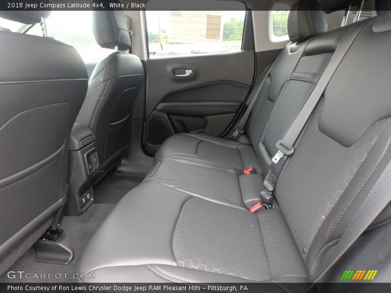 White / Black 2018 Jeep Compass Latitude 4x4
