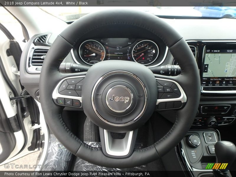 White / Black 2018 Jeep Compass Latitude 4x4