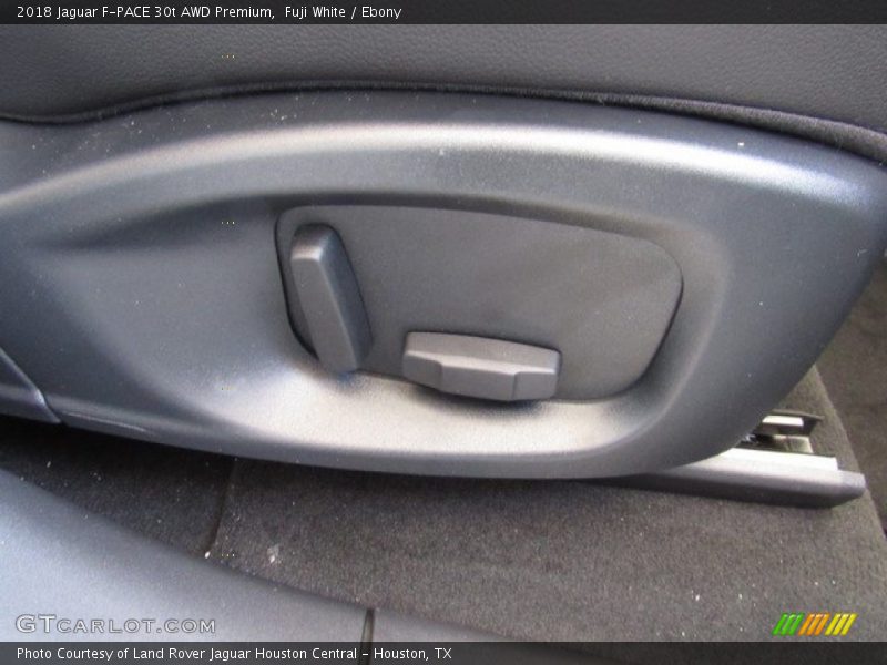 Fuji White / Ebony 2018 Jaguar F-PACE 30t AWD Premium