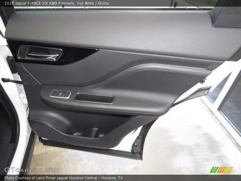 Fuji White / Ebony 2018 Jaguar F-PACE 30t AWD Premium