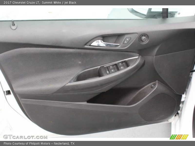 Summit White / Jet Black 2017 Chevrolet Cruze LT