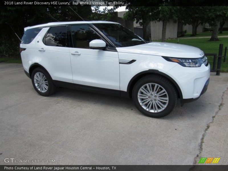 Fuji White / Vintage Tan/Ebony 2018 Land Rover Discovery HSE Luxury