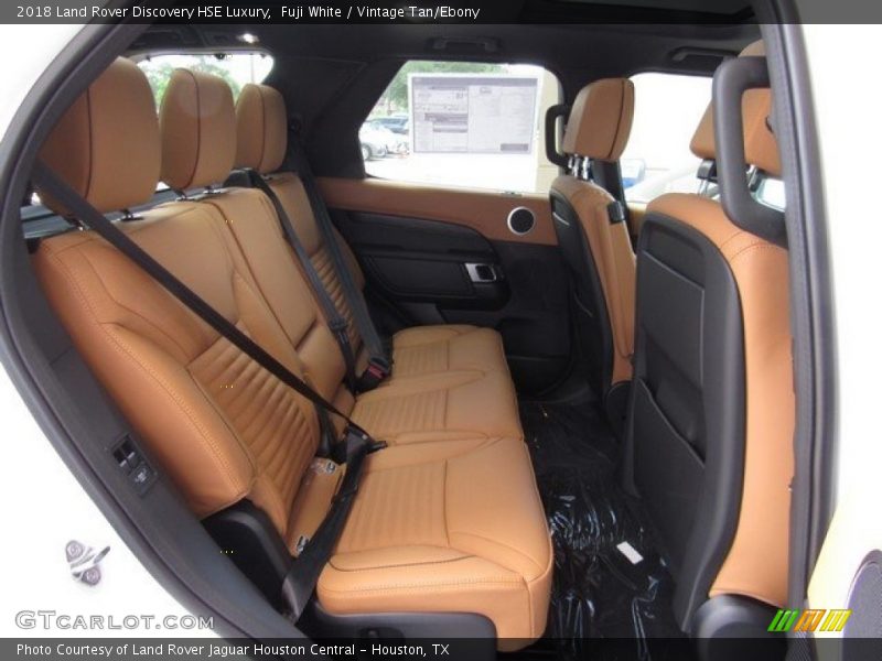 Fuji White / Vintage Tan/Ebony 2018 Land Rover Discovery HSE Luxury