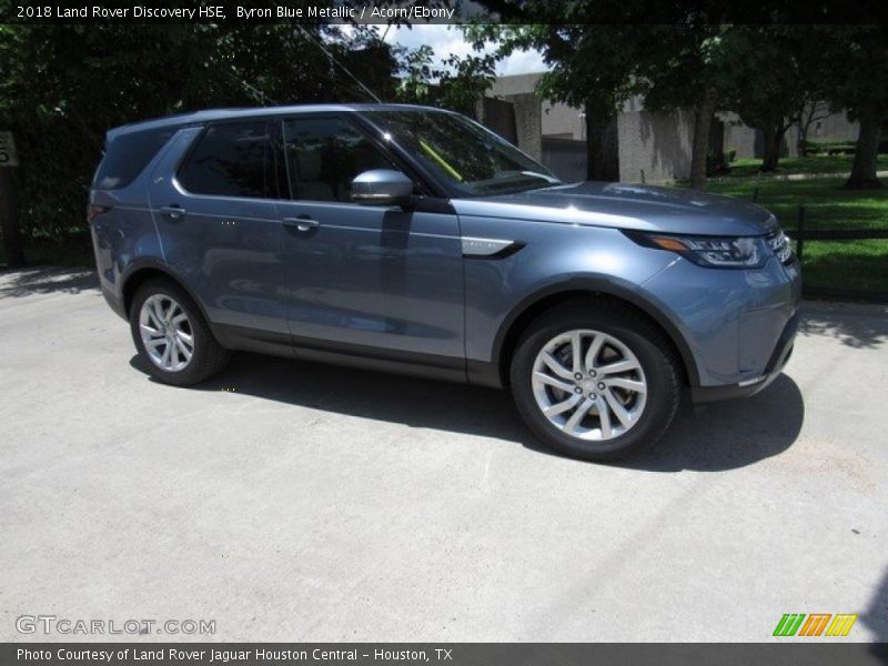 Byron Blue Metallic / Acorn/Ebony 2018 Land Rover Discovery HSE
