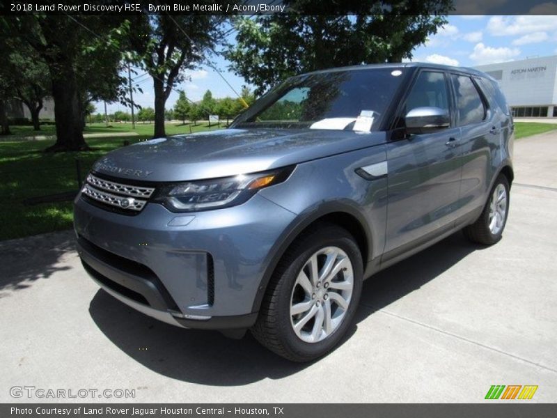 Byron Blue Metallic / Acorn/Ebony 2018 Land Rover Discovery HSE