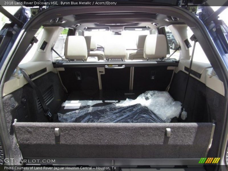 Byron Blue Metallic / Acorn/Ebony 2018 Land Rover Discovery HSE