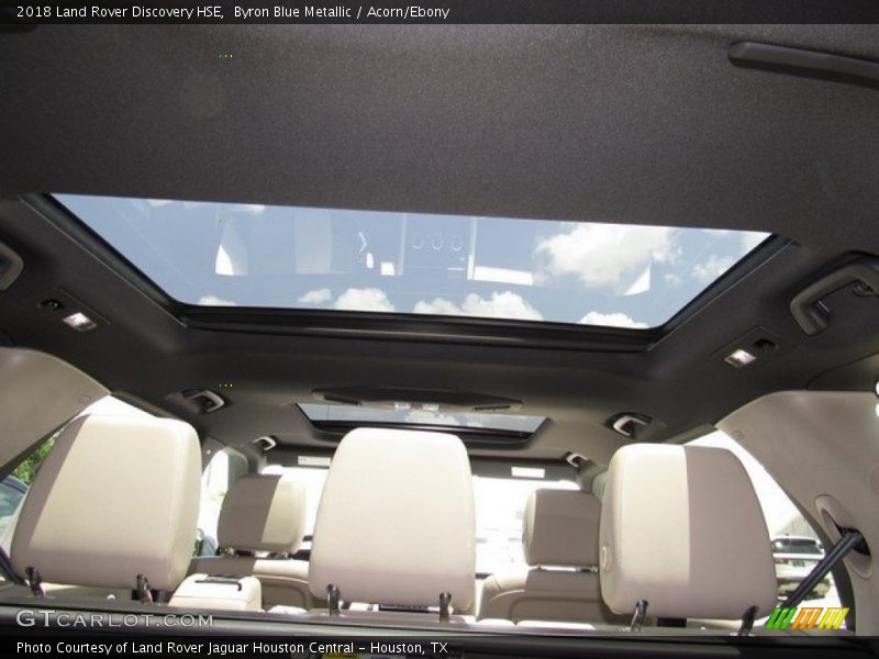 Byron Blue Metallic / Acorn/Ebony 2018 Land Rover Discovery HSE