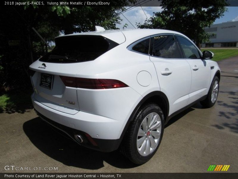 Yulong White Metallic / Ebony/Ebony 2018 Jaguar E-PACE S