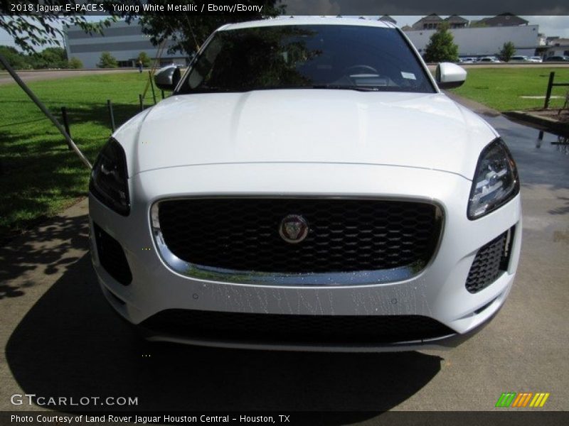 Yulong White Metallic / Ebony/Ebony 2018 Jaguar E-PACE S