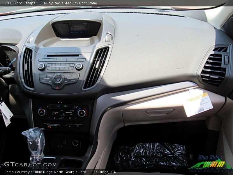 Ruby Red / Medium Light Stone 2018 Ford Escape SE
