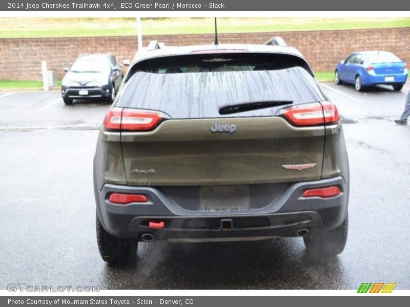 ECO Green Pearl / Morocco - Black 2014 Jeep Cherokee Trailhawk 4x4