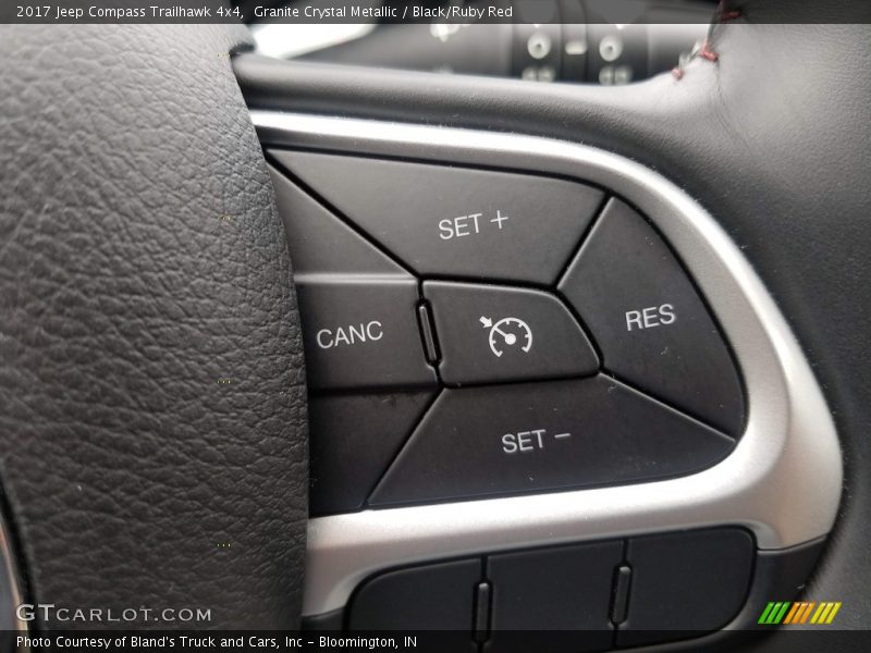 Granite Crystal Metallic / Black/Ruby Red 2017 Jeep Compass Trailhawk 4x4