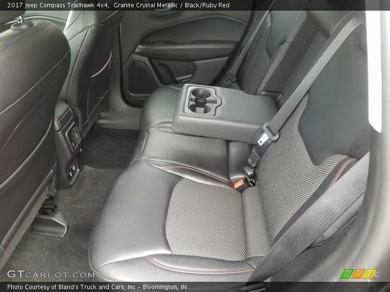 Granite Crystal Metallic / Black/Ruby Red 2017 Jeep Compass Trailhawk 4x4