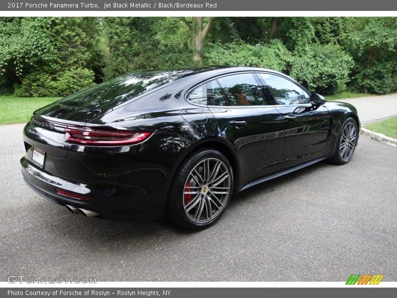 Jet Black Metallic / Black/Bordeaux Red 2017 Porsche Panamera Turbo