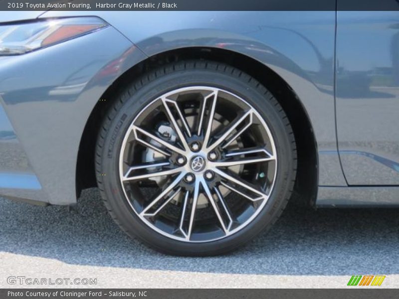 Harbor Gray Metallic / Black 2019 Toyota Avalon Touring