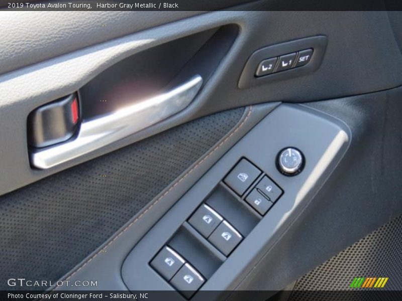 Harbor Gray Metallic / Black 2019 Toyota Avalon Touring
